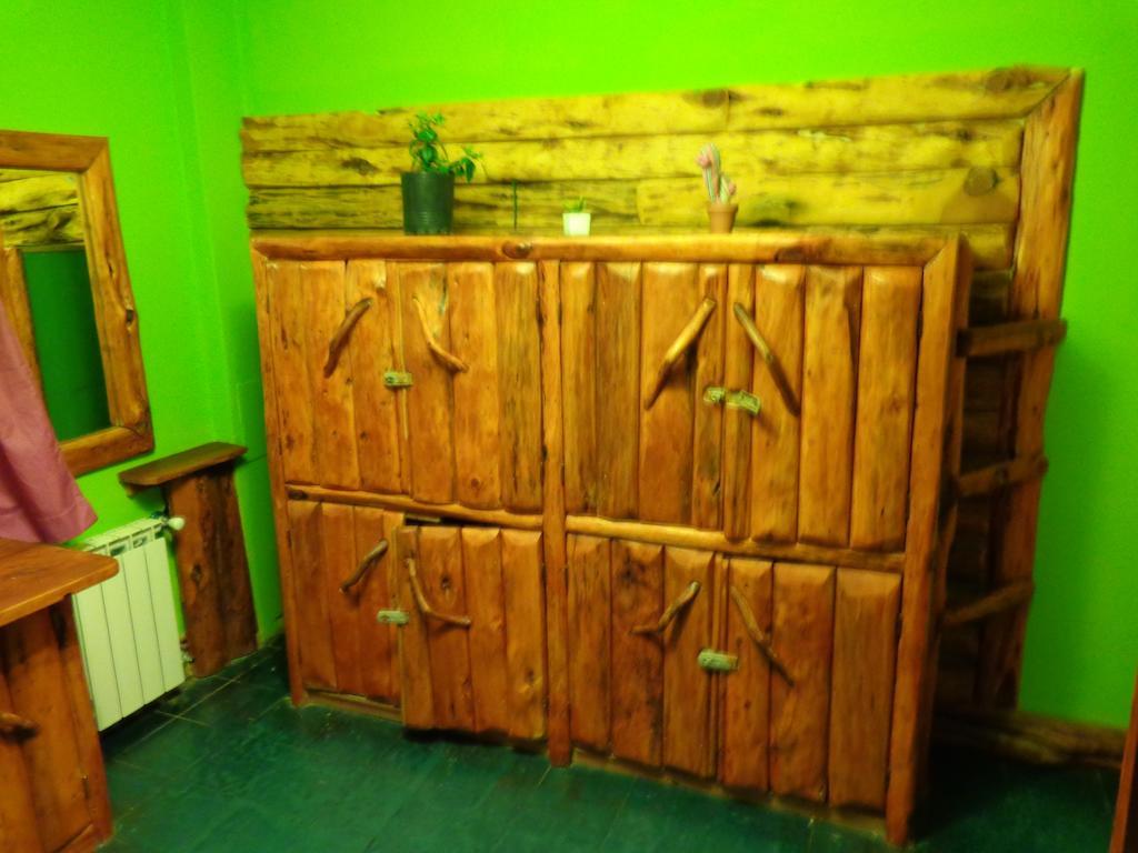 Wood House Hostel San Carlos de Bariloche Luaran gambar