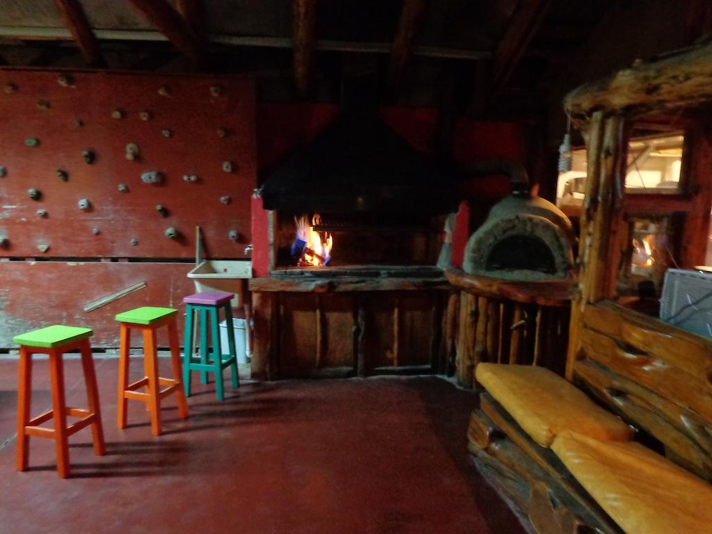 Wood House Hostel San Carlos de Bariloche Luaran gambar