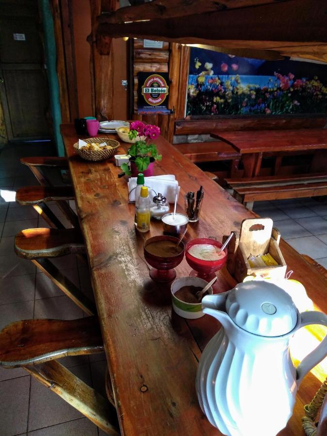 Wood House Hostel San Carlos de Bariloche Luaran gambar